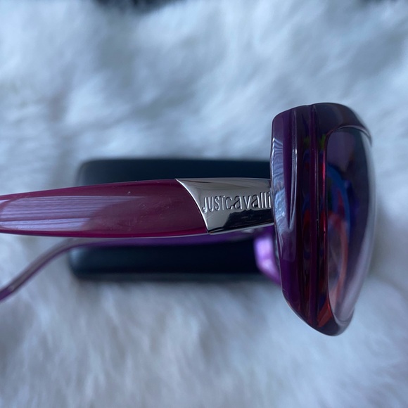 Just Cavalli Sunglasses - Picture 3 of 7